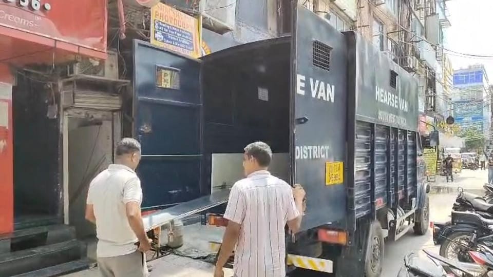 Body of young woman found in a hotel in Delhi's Moti Bagh