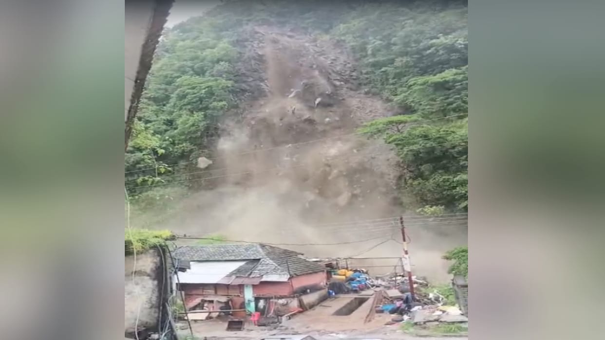 Landslide occurs again at Nagnala mandi; villagers advised to remain alert