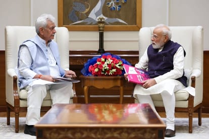 प्रधानमंत्री नरेंद्र मोदी से मिले एलजी मनोज सिन्हा