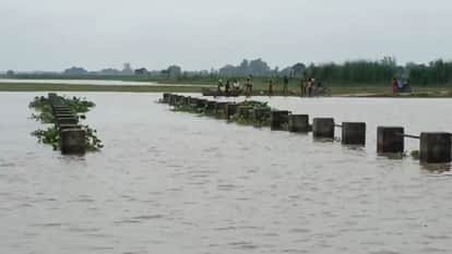 Floods in Badaun Ganga flowing above danger mark Ramganga and Aril rivers also swollen