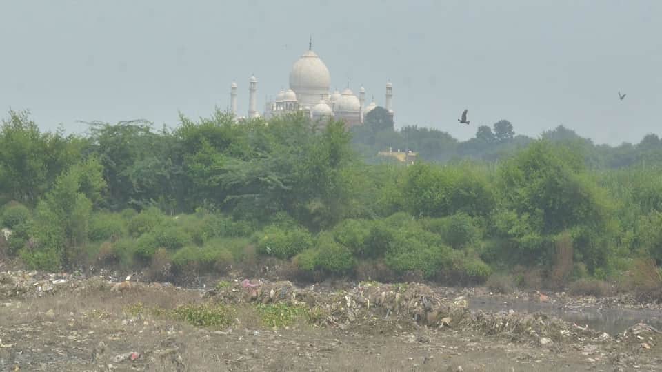 Open Drains Near Taj Mahal Mar Agra’s Tourism Image