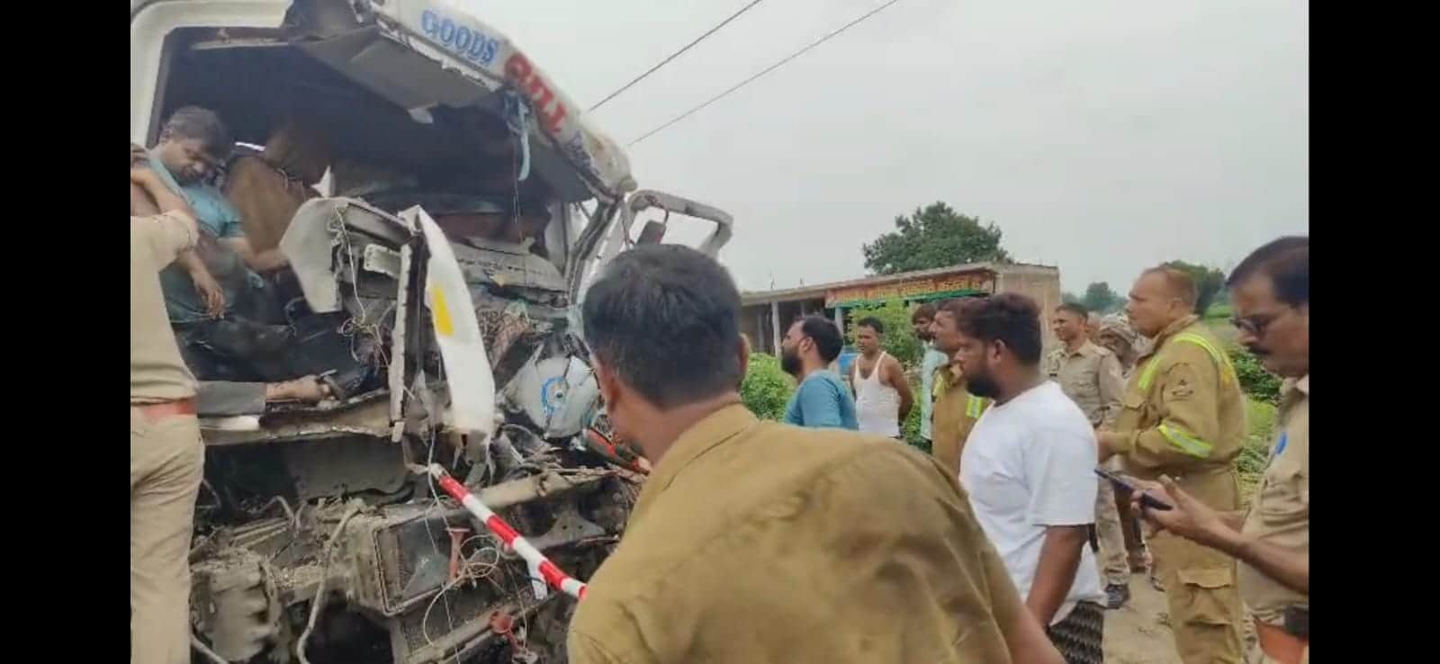 Tanker Crashes into Parked Trailer