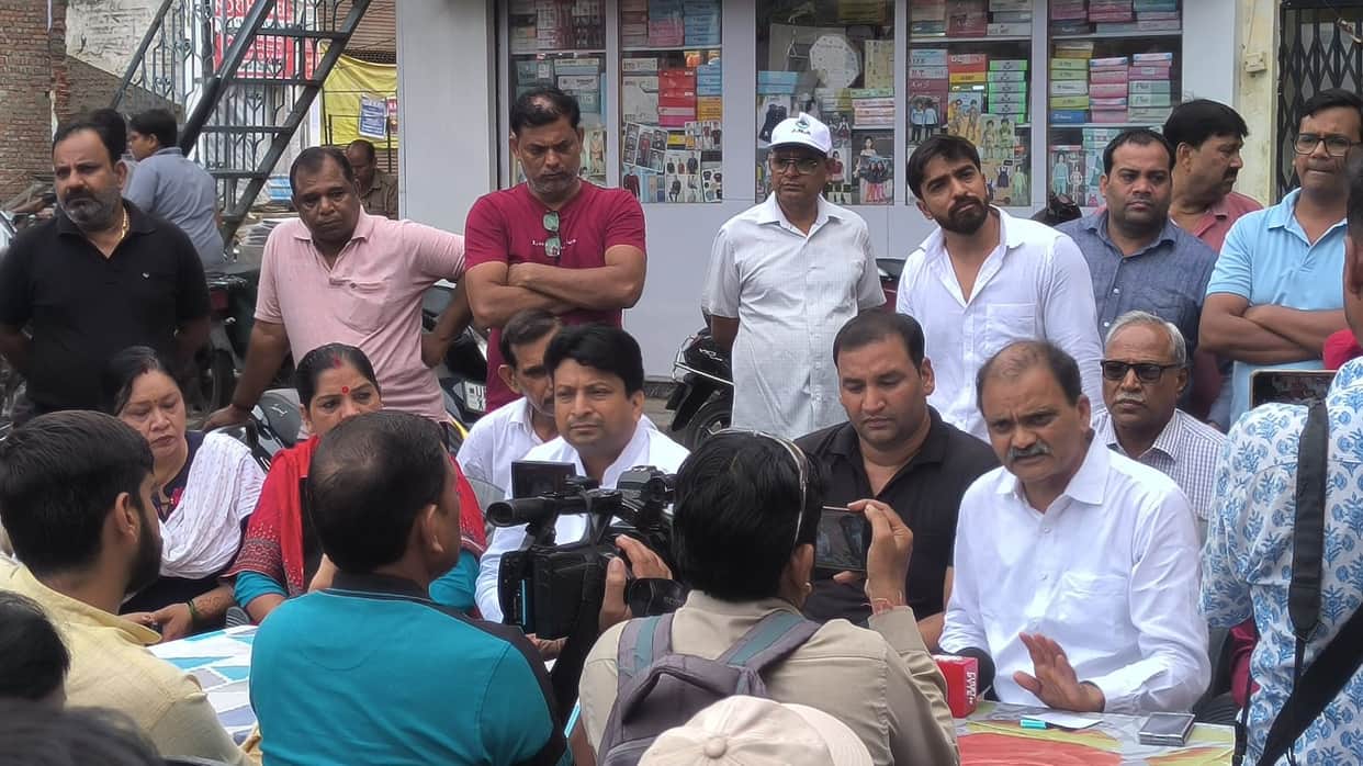 Meerut: Central Market Traders Announce Strong Protest, Say They Won’t Allow Demolition