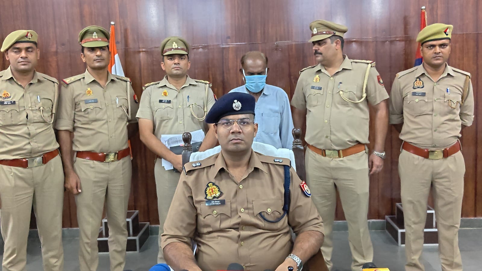 इमराना हत्याकांड में पुलिस गिरफ्त में आरोपी
