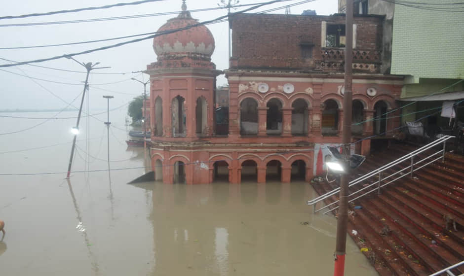 गंगा का जलस्तर बढ़ा