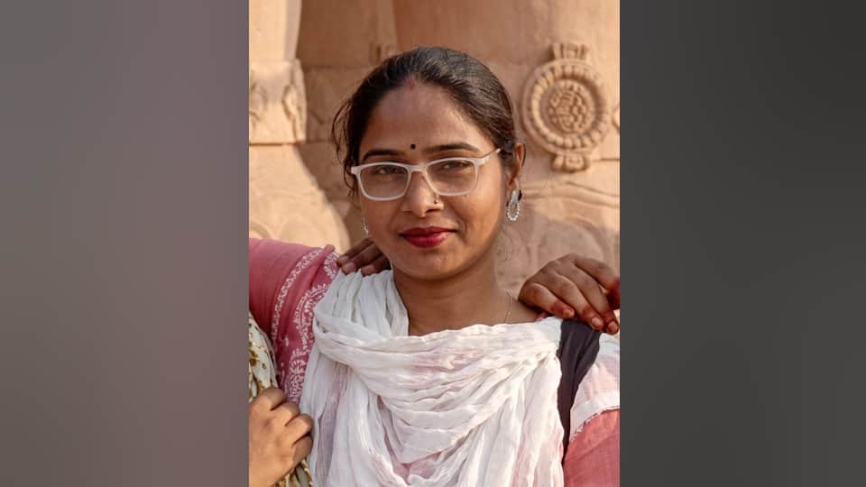 Depressed man kills wife and elder daughter in Ghaziabad see photos