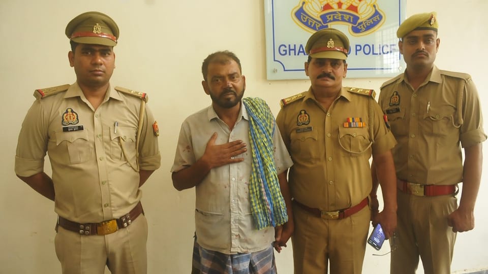 Depressed man kills wife and elder daughter in Ghaziabad see photos