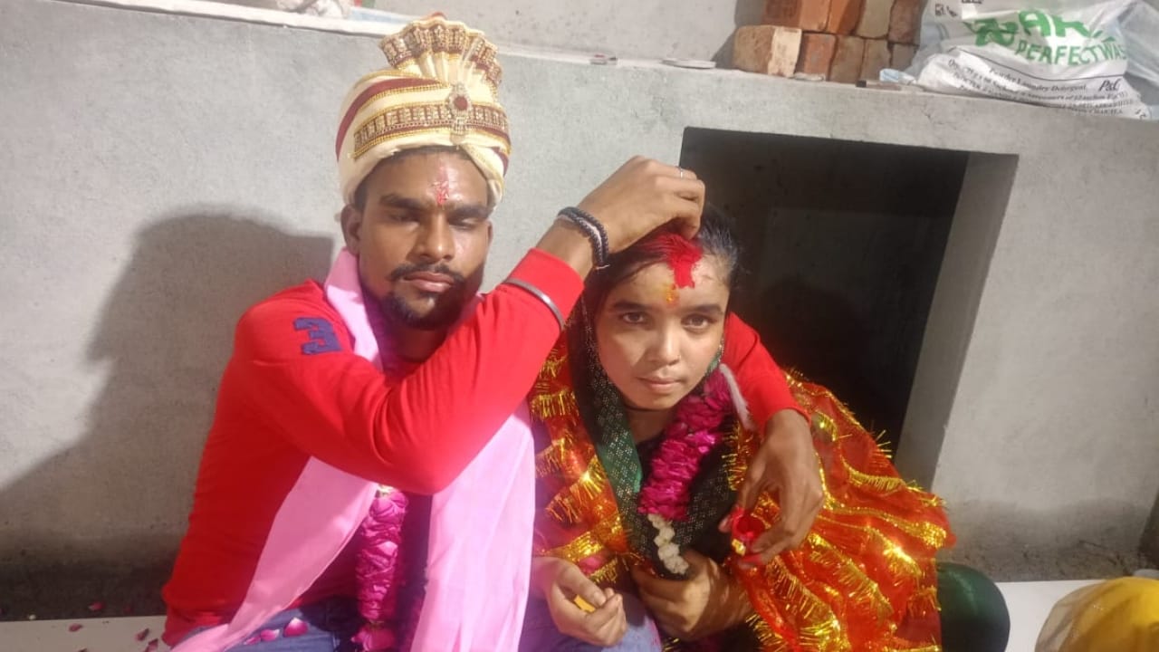 Muslim girl converted to another religion and married her lover in Bareilly
