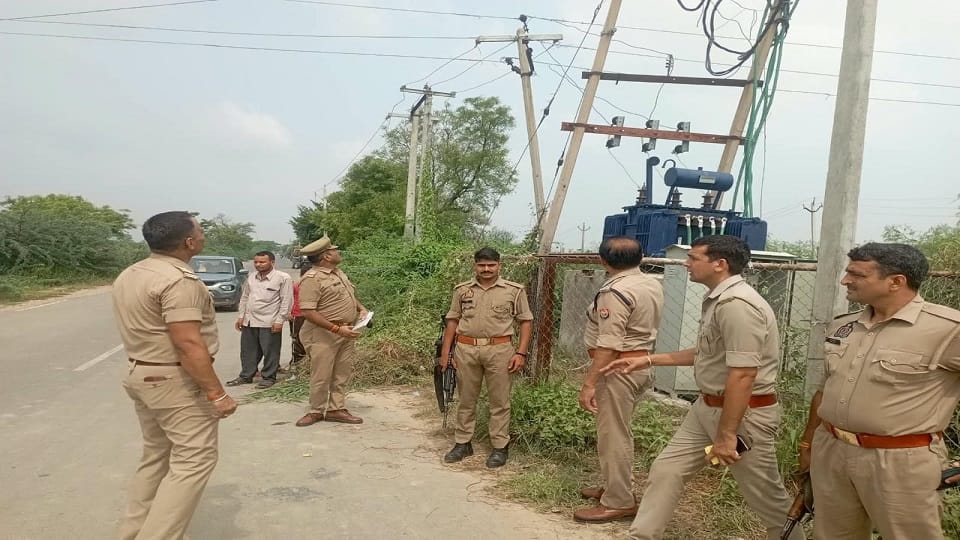 thief died after being electrocuted by power transformer in Mathura