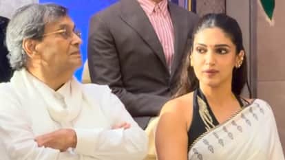 Subhash Ghai To Bhumi Pednekar Honored And Ravi Kishan Performs Viral Dance Step On Stage