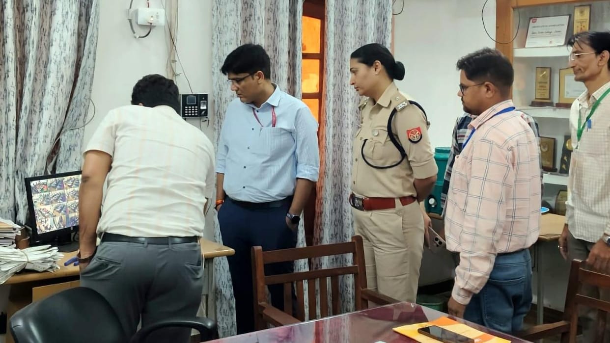 Jhansi: UP Subordinate Services Selection Commission exam concluded across 18 centers