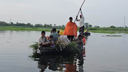 Floods in Lakhimpur Kheri Sharda and Mohana rivers floodwaters reach several villages