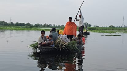Floods in Lakhimpur Kheri Sharda and Mohana rivers floodwaters reach several villages