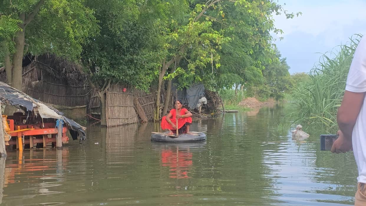Floods in Lakhimpur Kheri Sharda and Mohana rivers floodwaters reach several villages