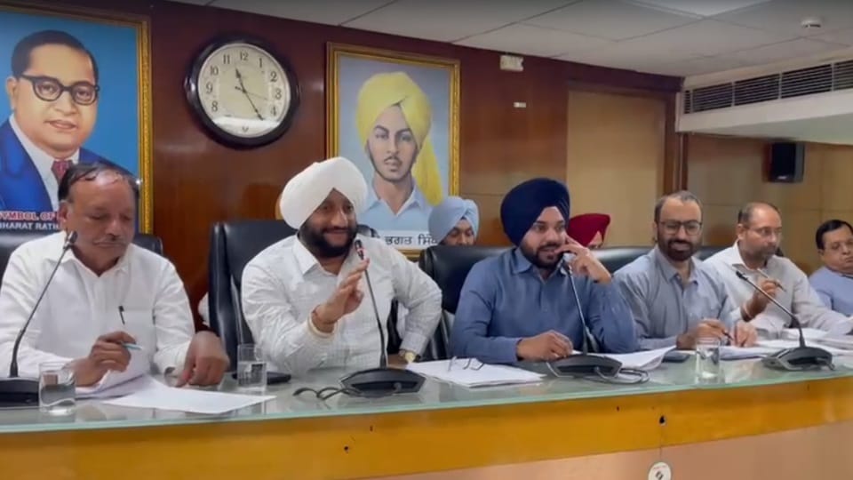Mohali Municipal Corporation House Meeting Several key proposals approved amidst uproar