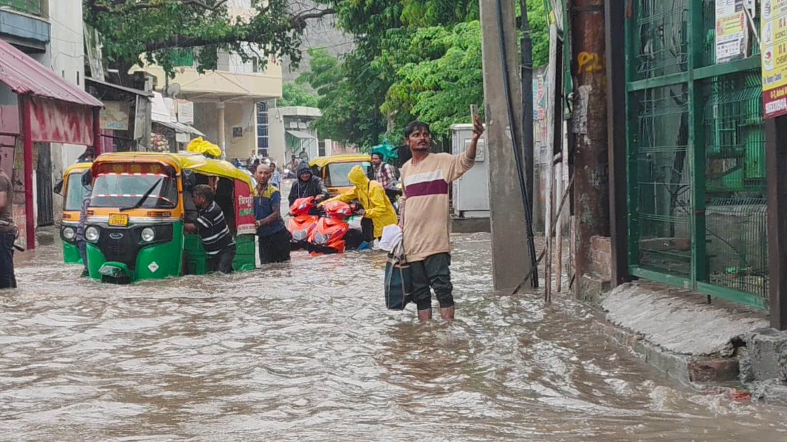 Human life disrupted in Delhi NCR due to continuous rain.