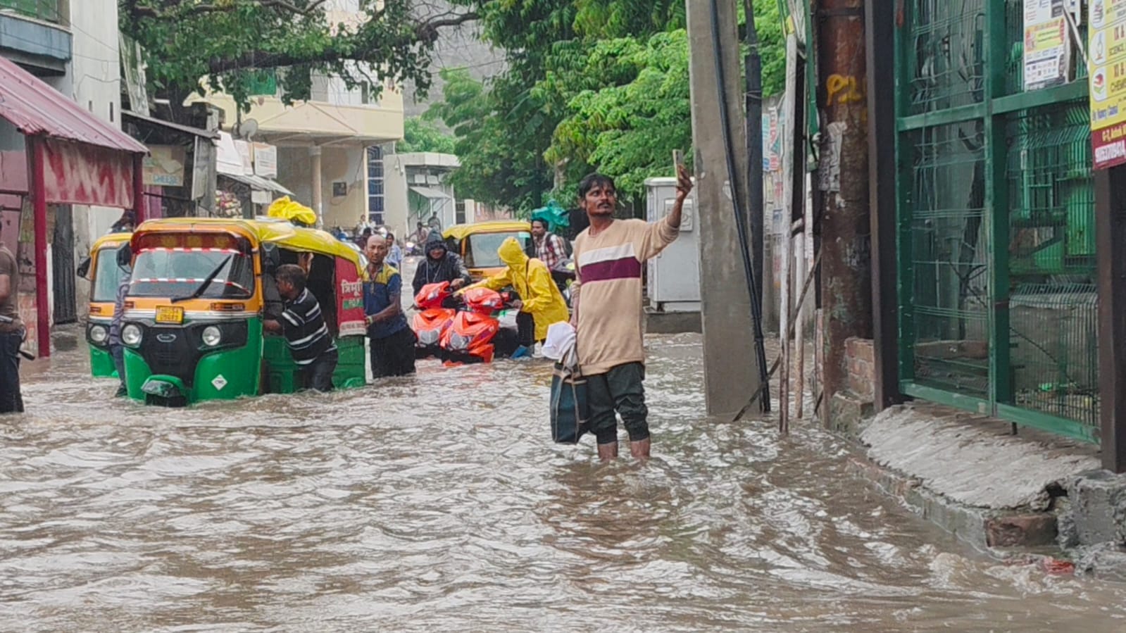 Human life disrupted in Delhi NCR due to continuous rain.