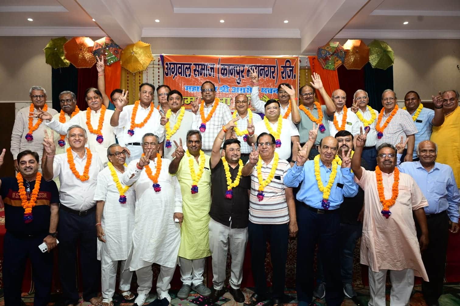 द्विवार्षिक चुनाव के परिणाम देर रात घोषित