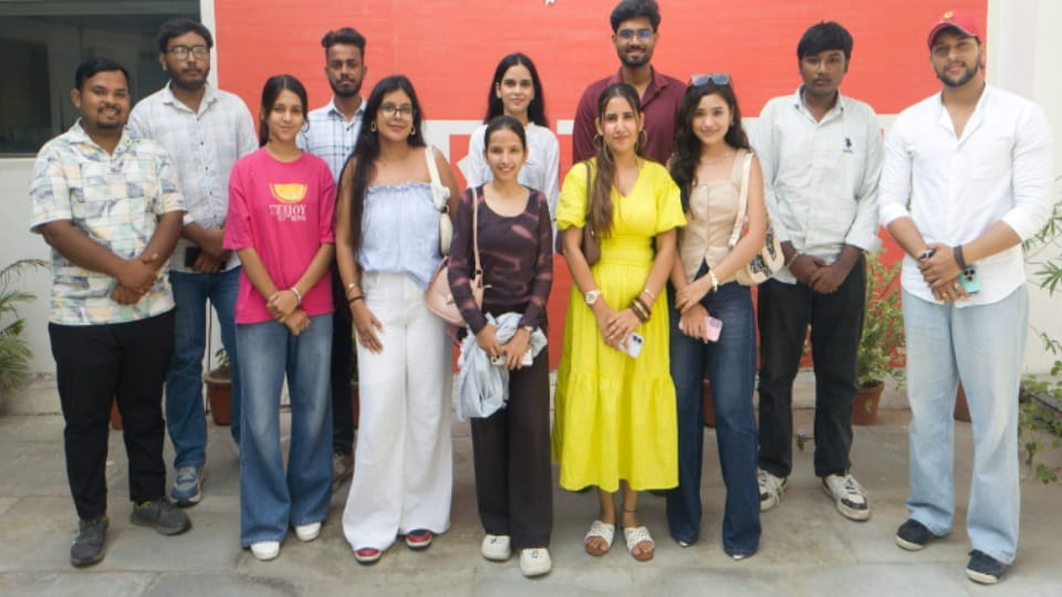 Meerut: Content Creators Raise City Issues at Amar Ujala Samvad, Discuss Role of Social Media and Fake News