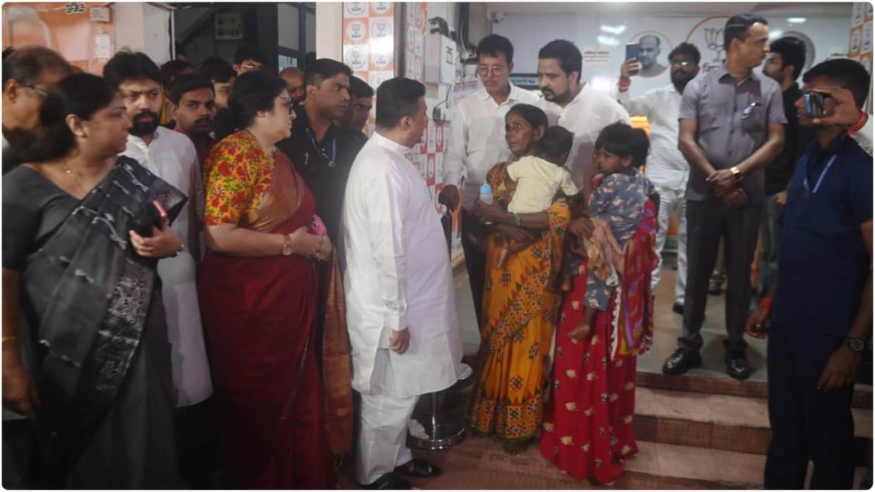 Bengal: Woman who warmed milk for her child on footpath reached CM house; CM Suvendu gave this assurance
