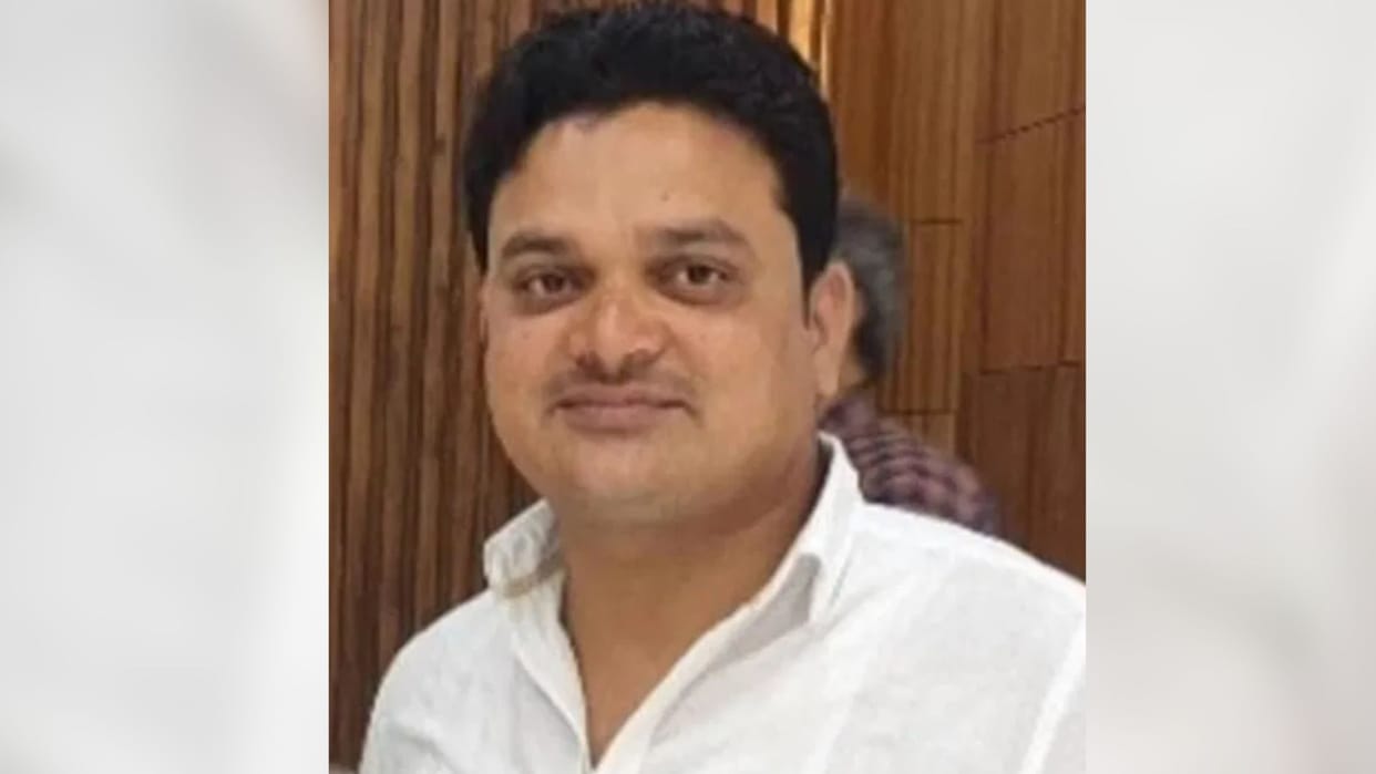 Youth beaten to death with sticks following an altercation at a liquor party in ghazipur
