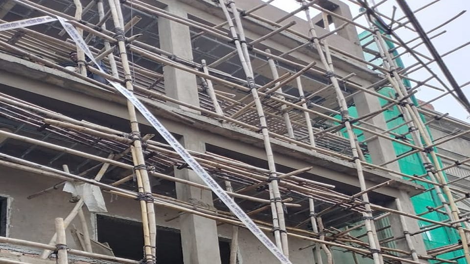 ADA Seals Marriage Hall and Three-Storey Illegal Construction in Agra