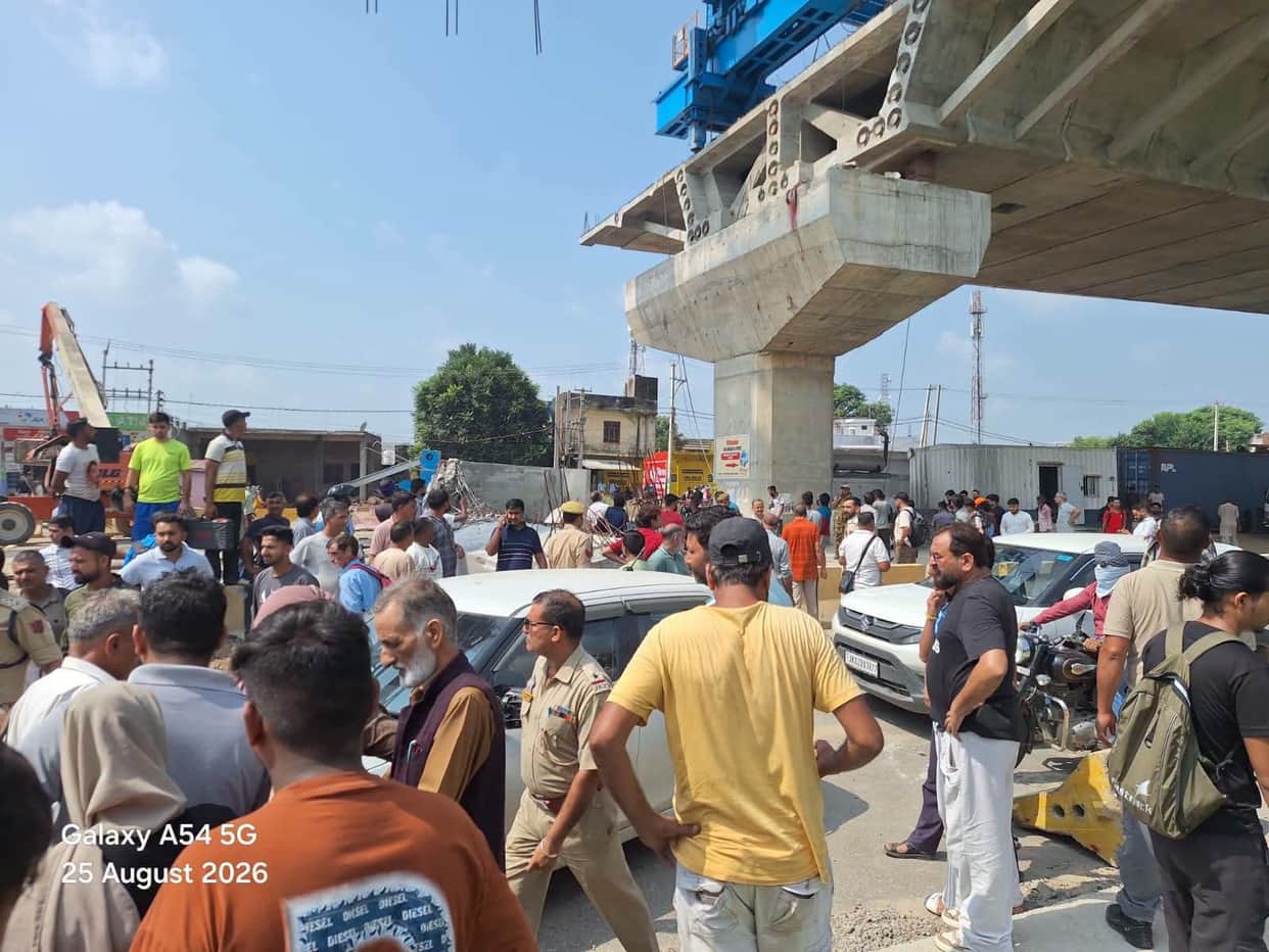 Section of under-construction flyover collapses one dead