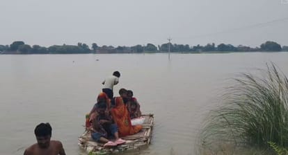bhojpur-barhara-ganga-flood-water-level-danger-mark-villages-affected