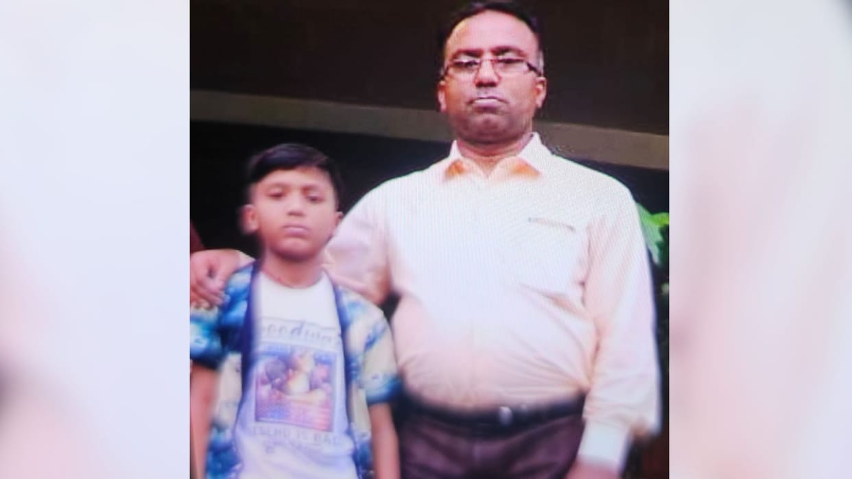 Father and son die of electrocution while decorating in Varanasi