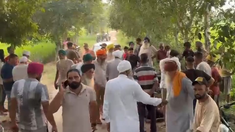 Clash between two groups in Kapurthala Muradpur village over alleged chicken theft