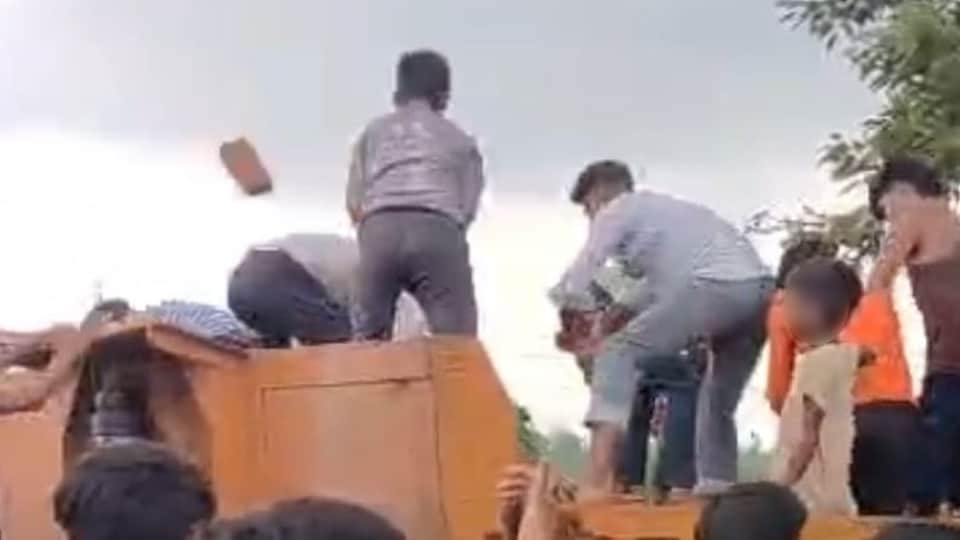 Major action against stone-pelters two cases registered and eight accused arrested in Budaun