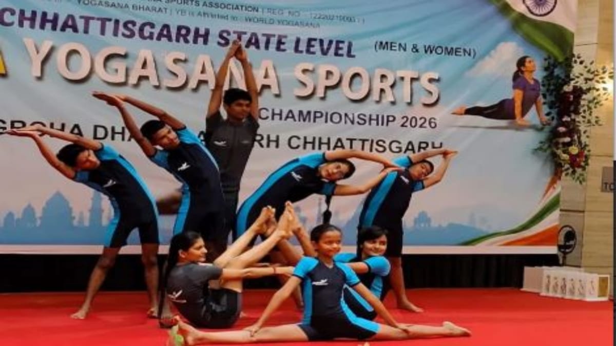 धमतरी: हौसले को सलाम! पैरा योगासन में श्रवण बाधित तीन बेटियों ने जीते पदक, राष्ट्रीय चैंपियनशिप में चयन