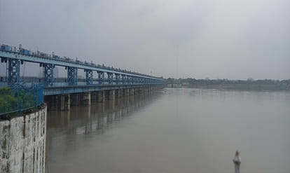 गंगा का बढ़ा जलस्तर