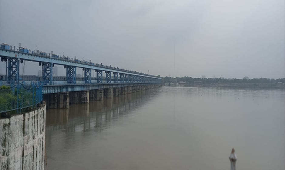गंगा का बढ़ा जलस्तर