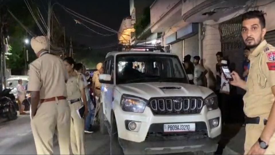 Scorpio runs over mother and daughter in Jalandhar