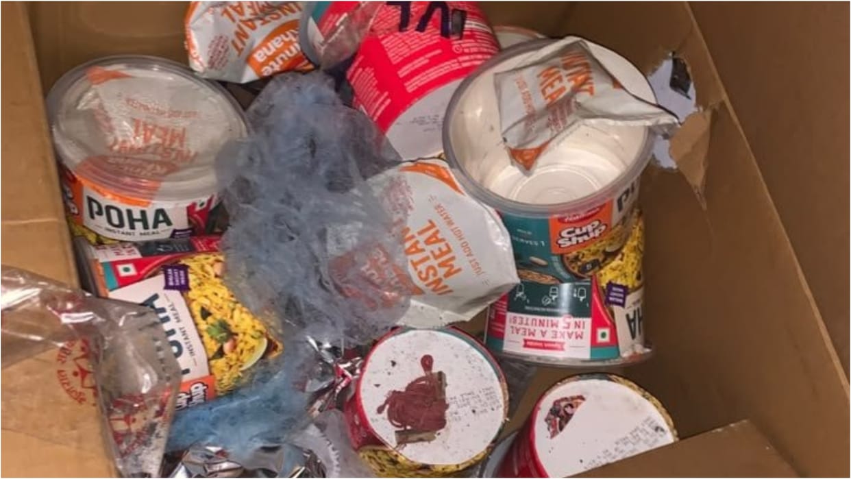 indian railway rajdhani food found expired fine of lakhs