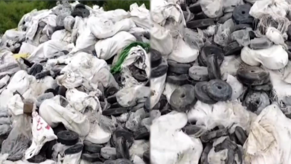 Meerut: Gym Weight Plates Found Dumped on Roadside, Videos Viral, Mystery Over Their Source