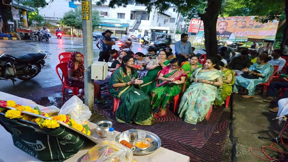 Women Protest Succeeds Liquor Shop Shifted From Alok Nagar After 46 Days