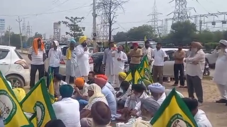 Farmers distressed by power crisis protest Sit-in outside Lalru XEN office warning of highway blockade.