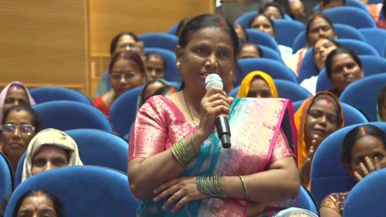 Free bus service for women: Gratitude expressed to CM Yogi; "No longer need to depend on anyone," they say.