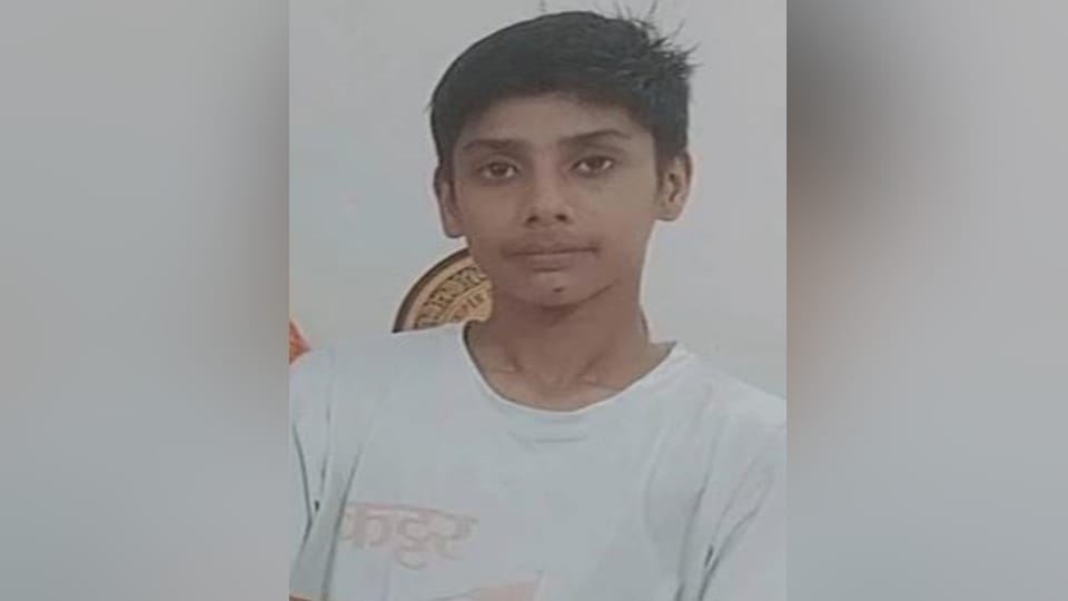 अभिषेक की फाइल फोटो।