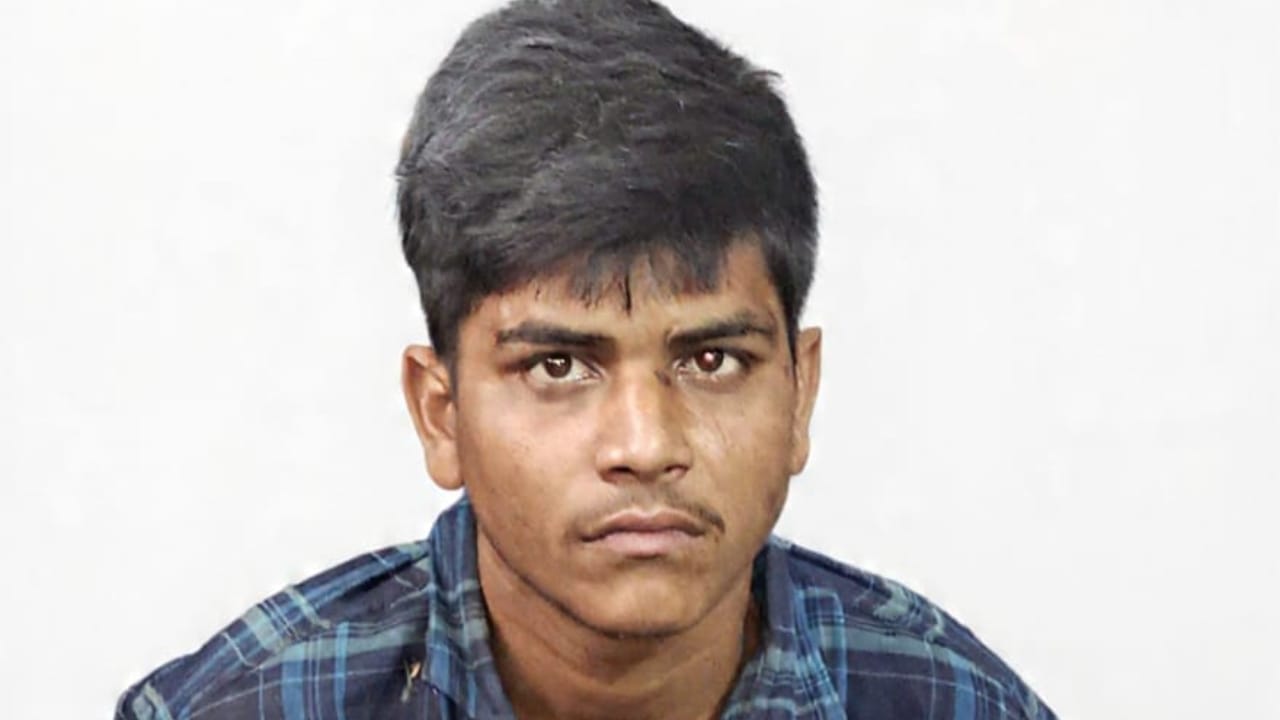 आरोपी युवक