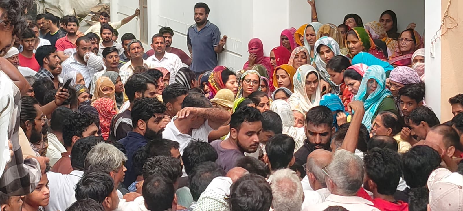 Shamli: Ankit Baliyan’s Body Reaches Village After Postmortem, Heavy Police Deployment, STF Joins Hunt for Kil