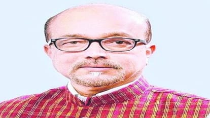 राज्यपाल रामेन डेका