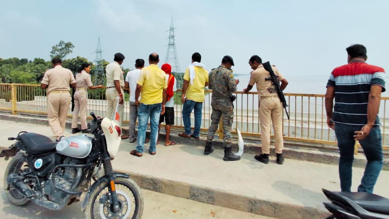 Engineering student jumps into Saryu Leaps after phone conversation search underway two young men left