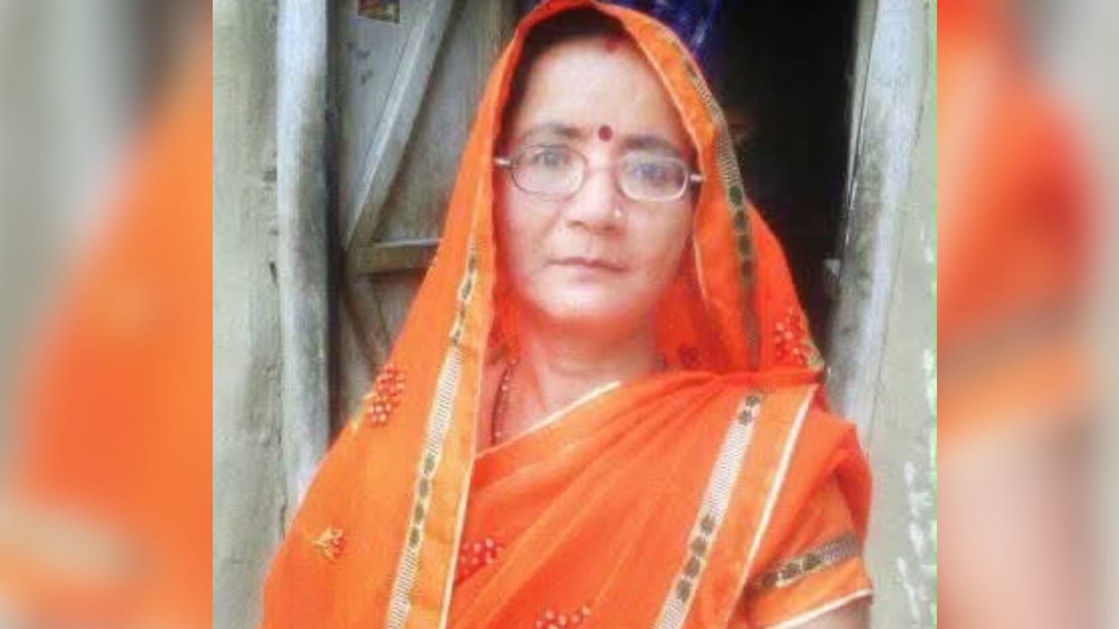woman committed suicide by hanging herself following dispute over right-of-way in Varanasi