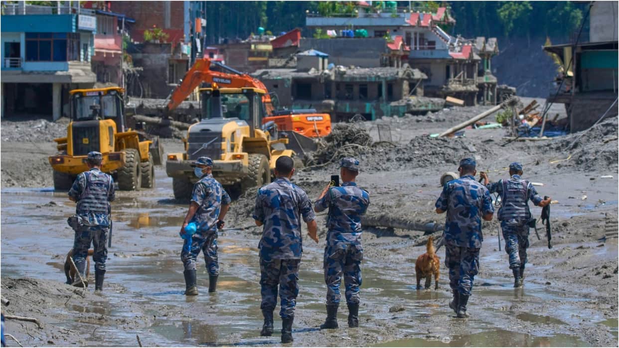 Nepal flash flood hundred indians locate many tourists still missing of 29 countries