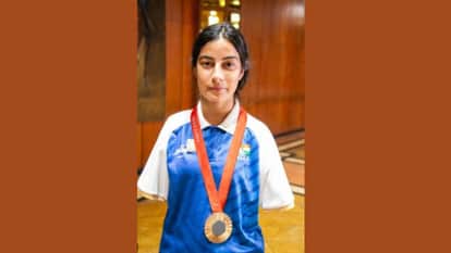 During Khelo India Samvad PM Modi spoke about journey of para-archer Sheetal Devi from Kishtwar full story