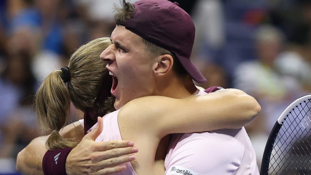Jakub Mensik and Karolina Muchova won Mixed doubles title at US Open match highlights and result
