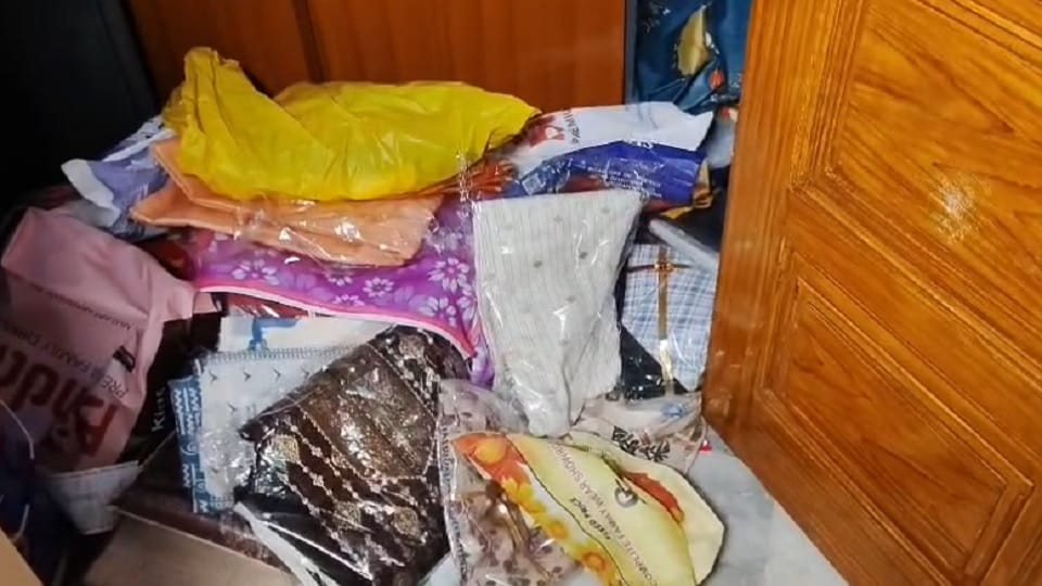 UP: Theft worth ₹2.5 crore at retired sub-inspector's house in Muzaffarnagar; 700g gold, 5kg silver